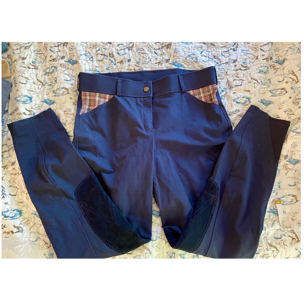 Dover ladies knee patch breeches.